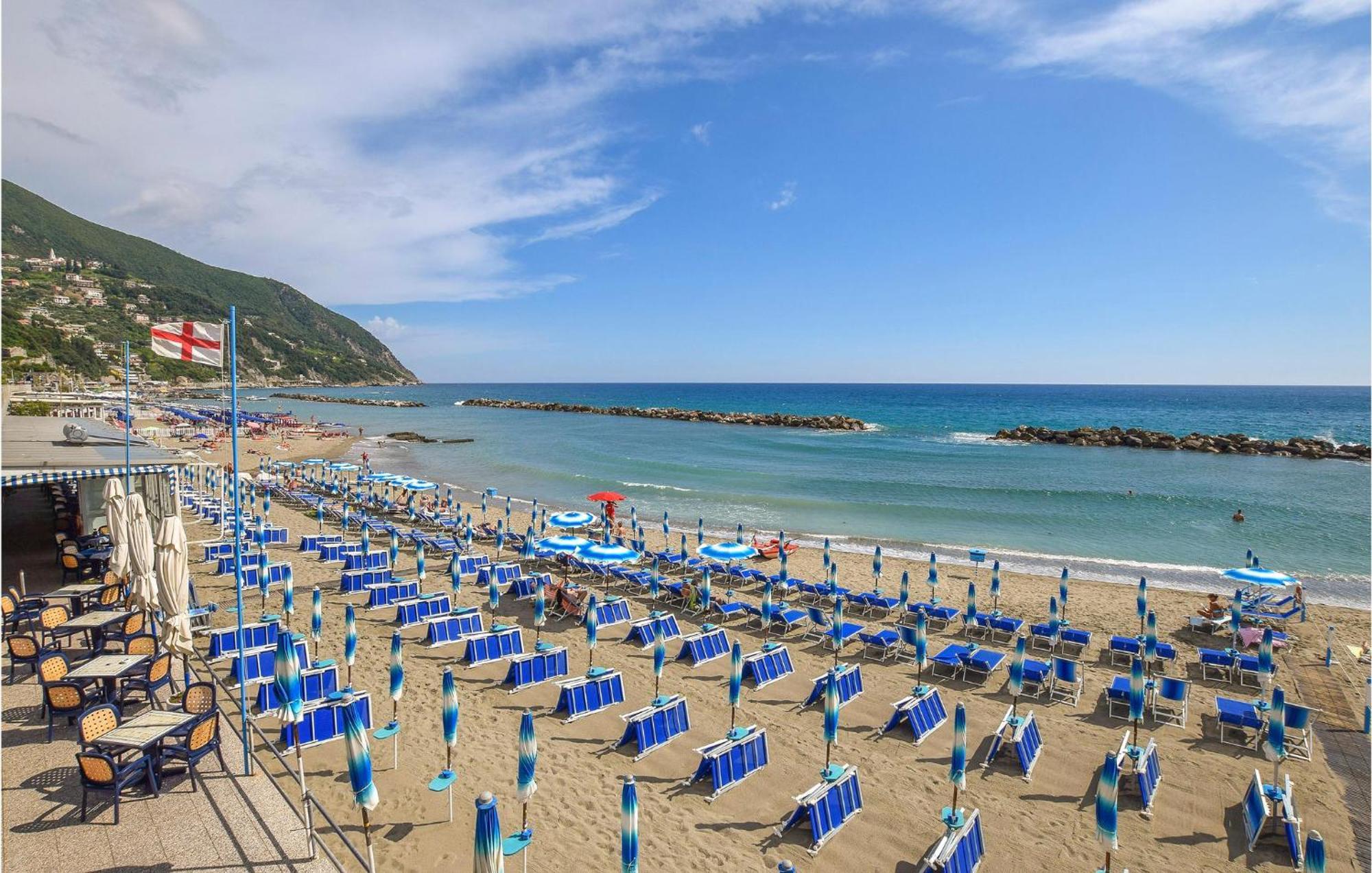 Amazing Apartment In Moneglia With House Sea View Eksteriør bilde